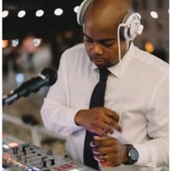 DJ Cavin Nola - Copy.jpg